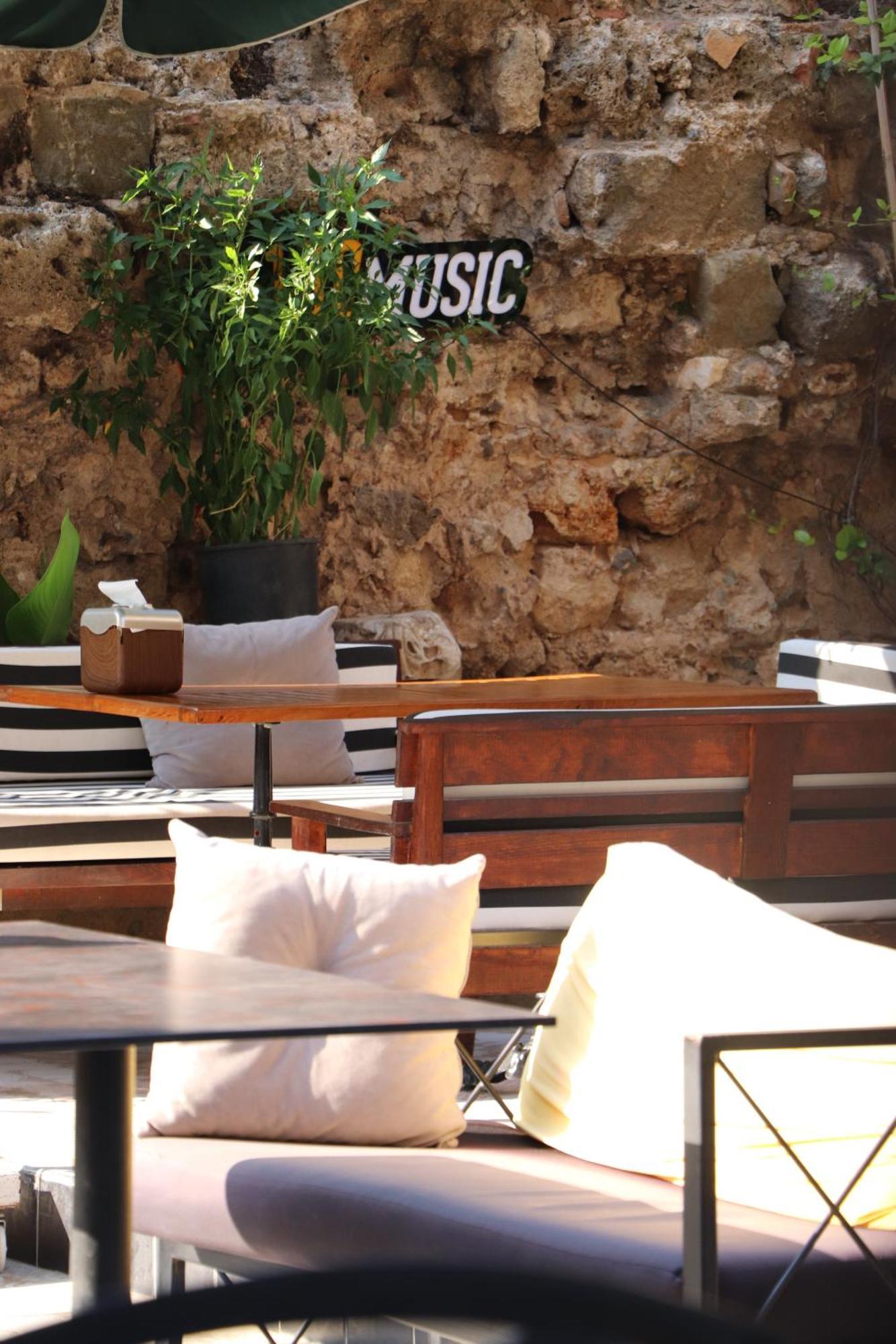 Tu Casa Linda Hotel Анталия Екстериор снимка